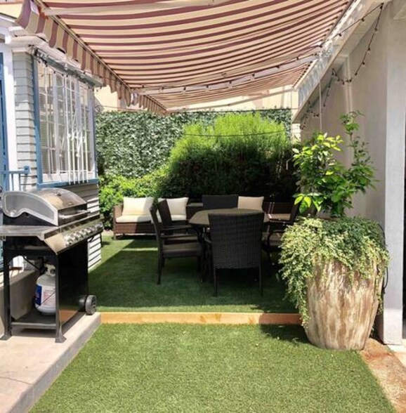 Shared patio & BBQ - 1153 N Ogden Dr