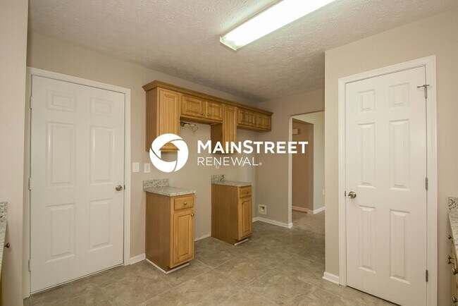 Building Photo - 3 Bedroom Pet-Friendly Home in Union City,...