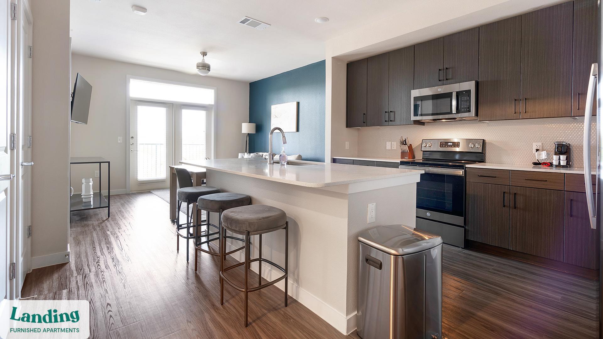 Building Photo - 14015 Univ Pass