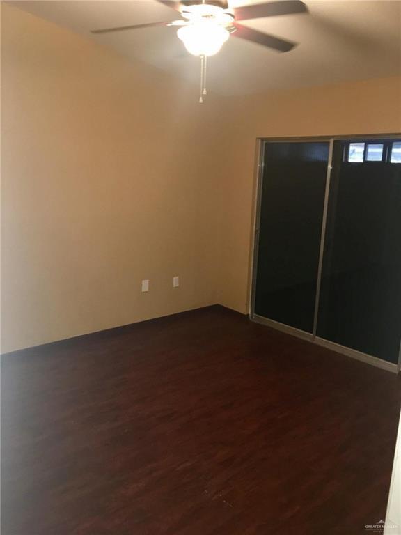 Building Photo - 11 E Dallas Ave