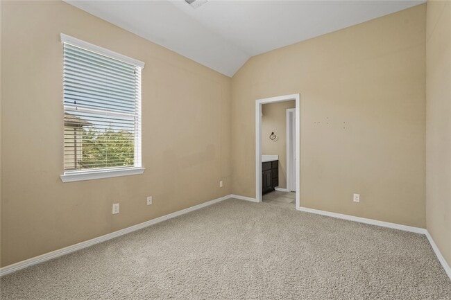 Building Photo - 2515 Sentry Oak Way