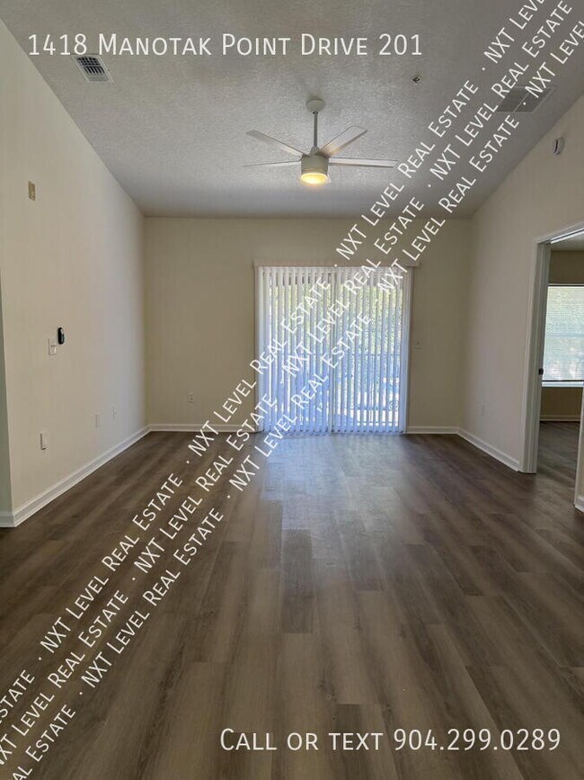 Building Photo - 1418 Manotak Point Dr