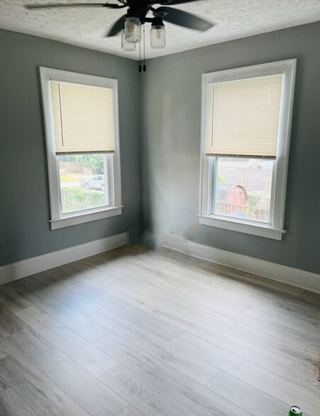 Building Photo - 666 S 22nd St