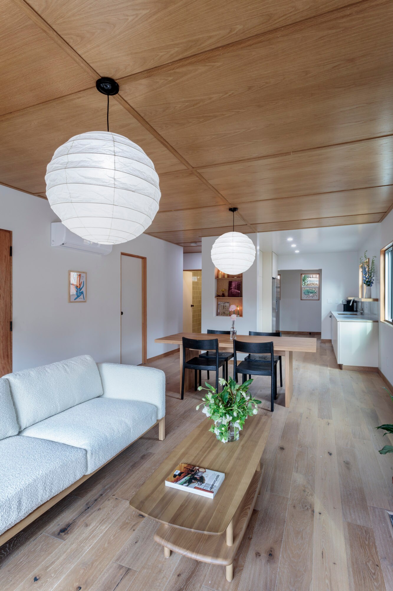 Building Photo - 3361 Hamilton Way