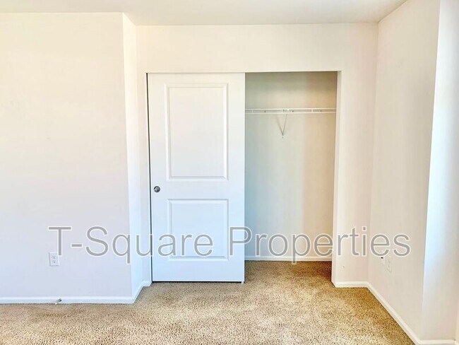 Building Photo - 13417 45th Dr SE