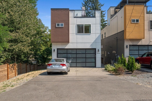 Building Photo - 10404 2nd Pl SW