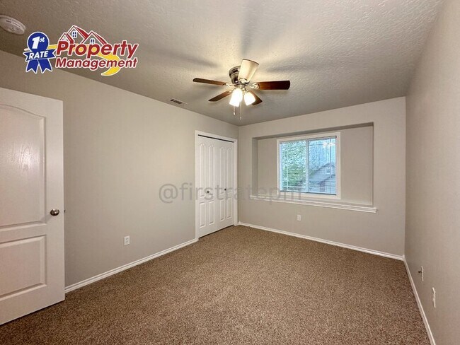 Building Photo - 2688 N Cinnamon Pl