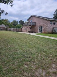 Building Photo - 110 Mack Ln