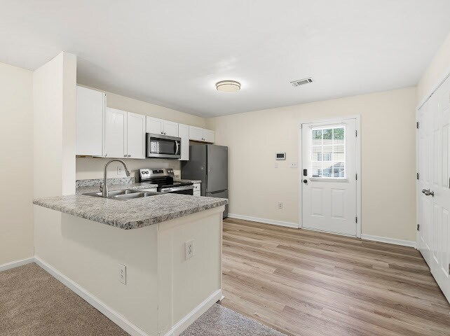 Building Photo - 105 Westchester Dr