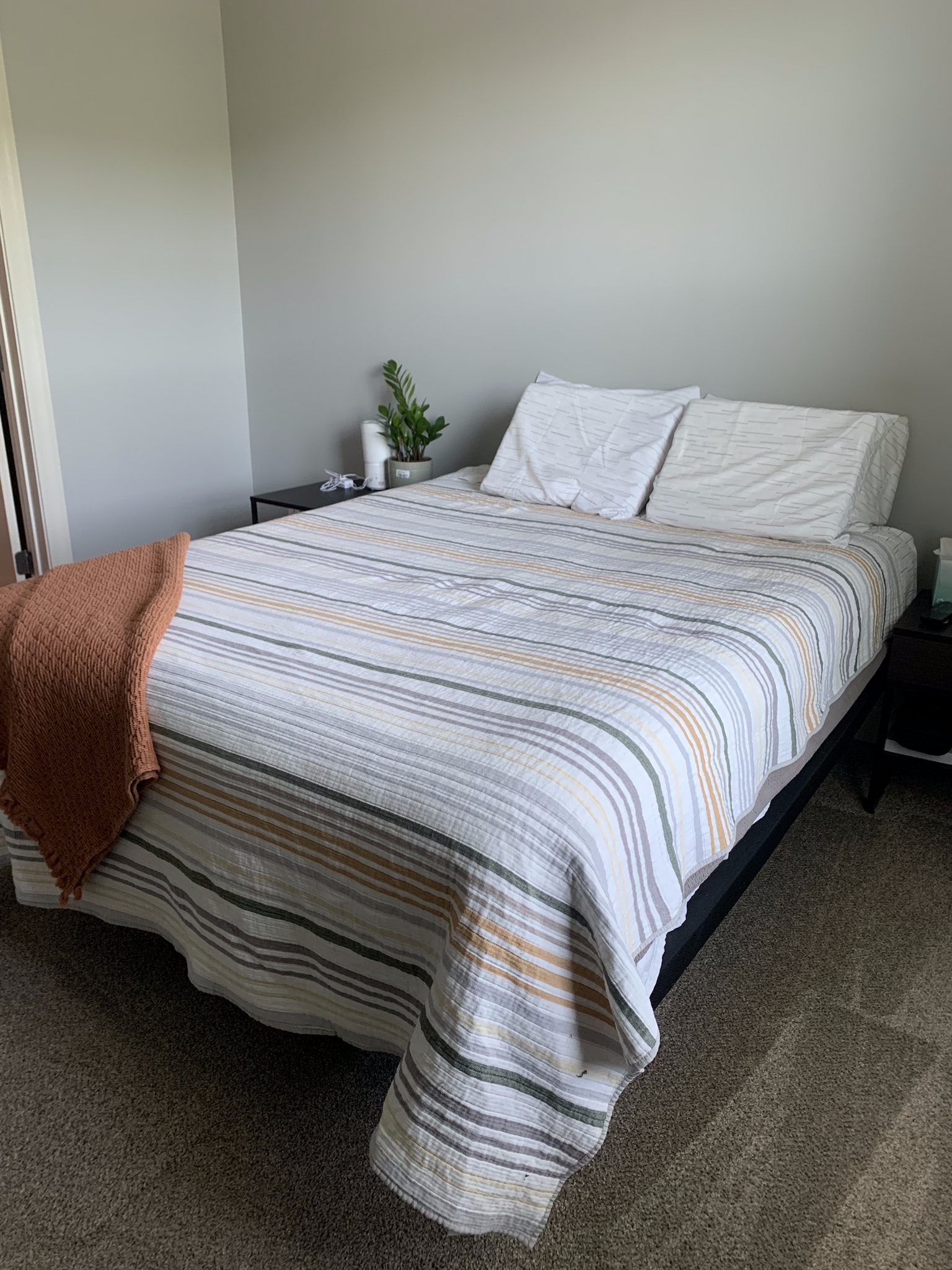 Master Bedroom - 2000 Belle Isle Ave