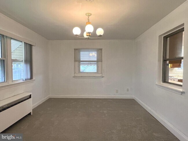 Building Photo - 311 Folsom Ave