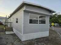 Building Photo - 4943 E Hillsborough Ave