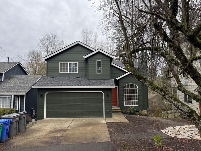 Primary Photo - Close-In SW Portland Home near Multnomah V...