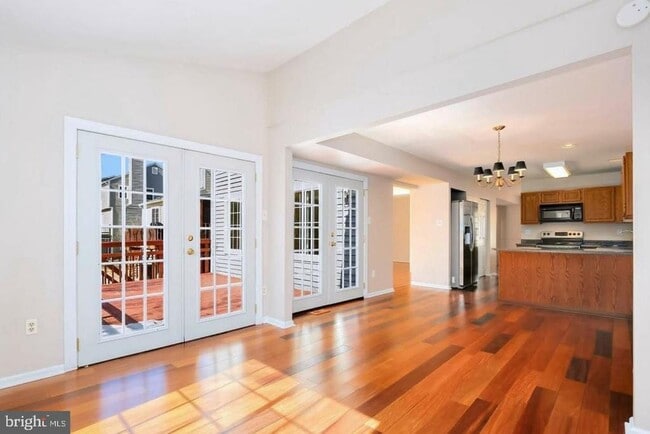 Building Photo - 8580 Dark Hawk Cir