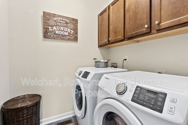 Building Photo - 4340 Flintlock Ln
