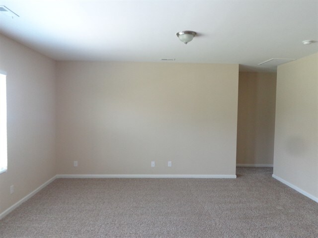 Building Photo - 1011 Gwinmar Rd