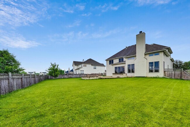 Building Photo - 2951 Old Glory Dr