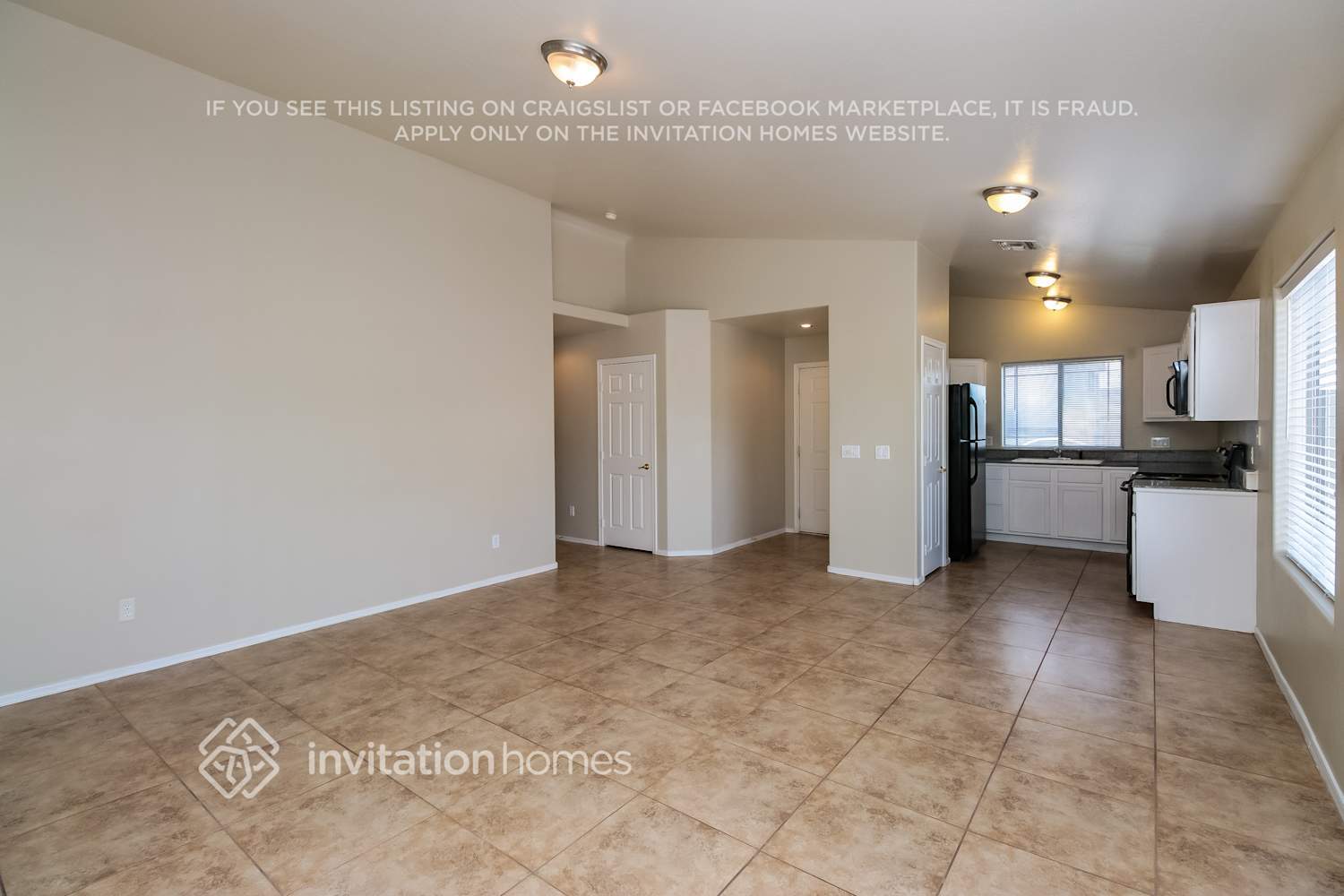 Building Photo - 10546 E Contessa St