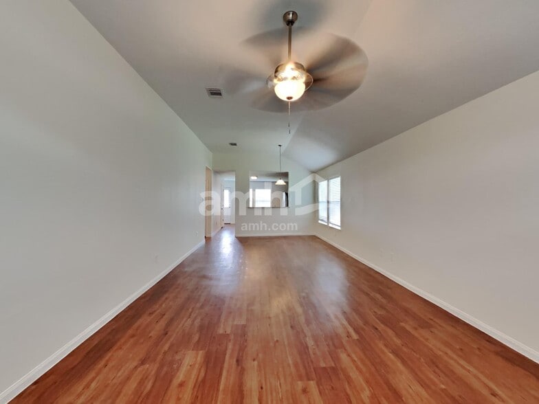 Building Photo - 3906 Hawthorn Glen Ct
