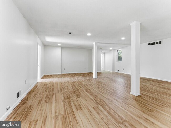 Building Photo - 3768 NJ-27