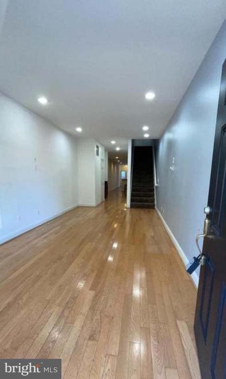 Building Photo - 111 E Cross St