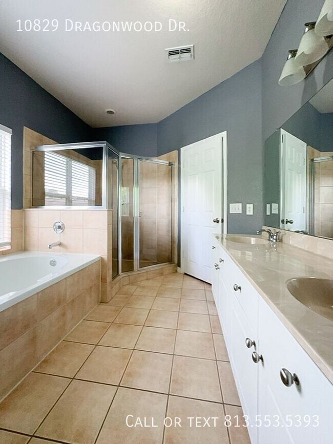 Building Photo - 10829 Dragonwood Dr