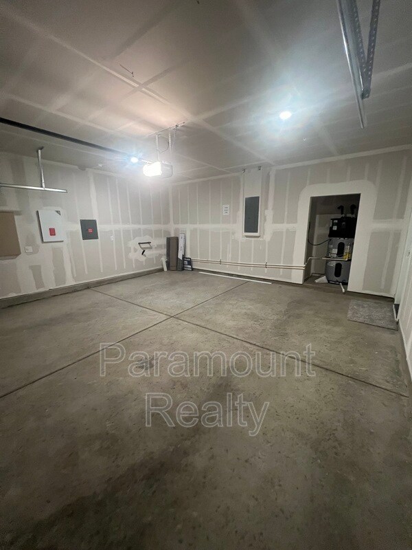Building Photo - 3310 Tibidabo St