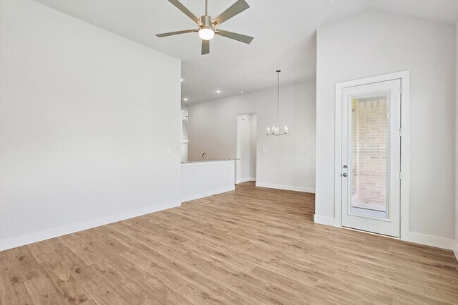 Building Photo - 6249 White Creek Drive