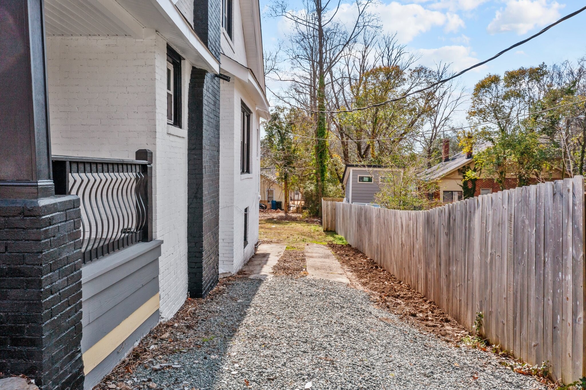 Building Photo - 404 Formosa Ave