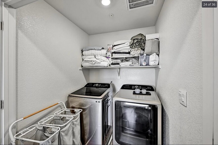 Building Photo - 5048 Cumberland Dr