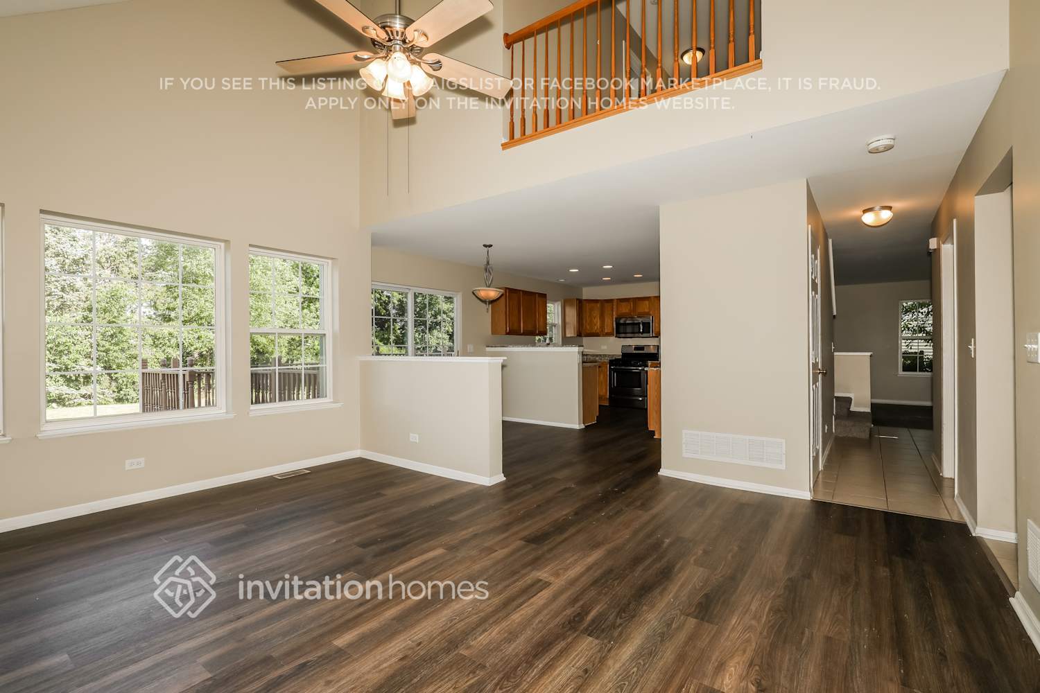 Building Photo - 475 Raintree Dr