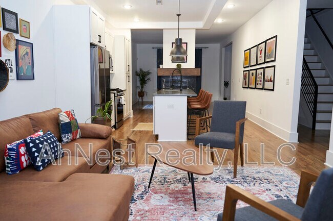 Building Photo - 1458 Beecher St SW