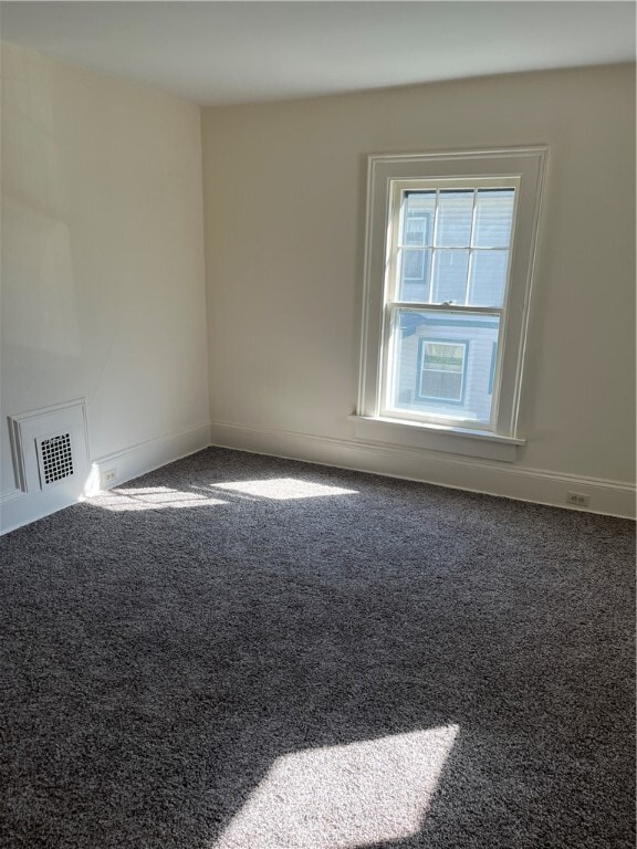 Building Photo - 206 Grove St