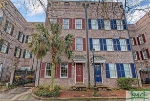 Building Photo - 411 E Hull St