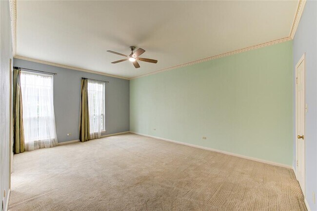 Building Photo - 7530 Del Monte Dr
