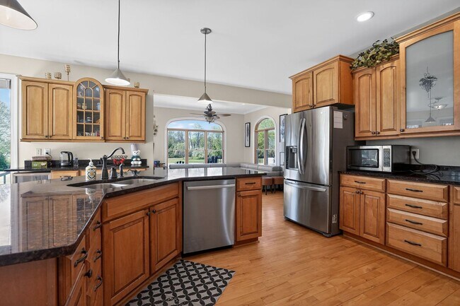 Building Photo - 13641 Breezy Meadow Ln