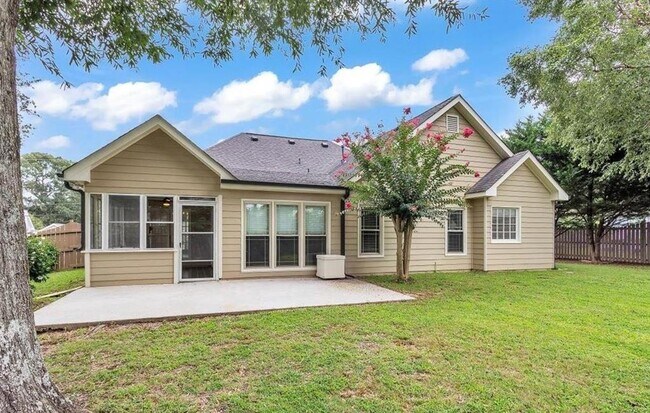 Building Photo - 1491 Pinyon Pl