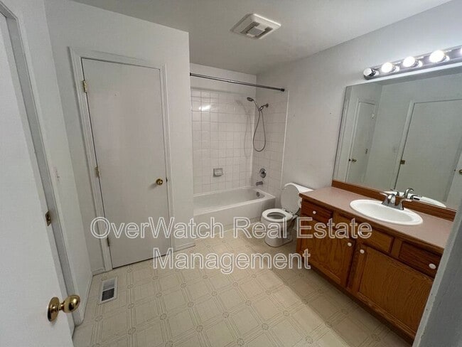 Building Photo - 17925 Beaujolais Dr