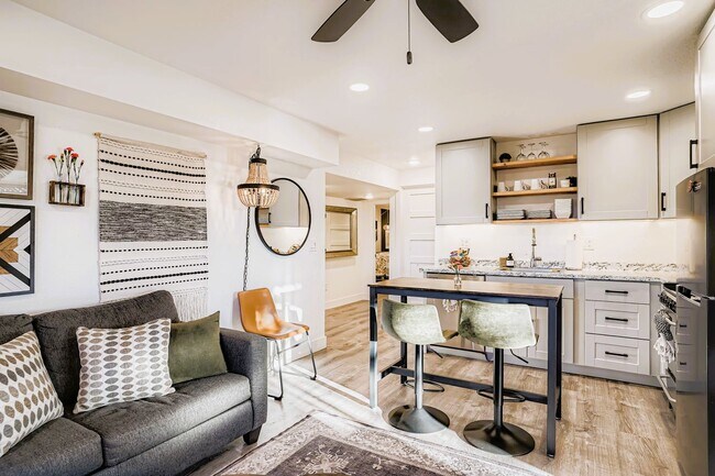 Building Photo - 13203 S Wamblee Valley Rd