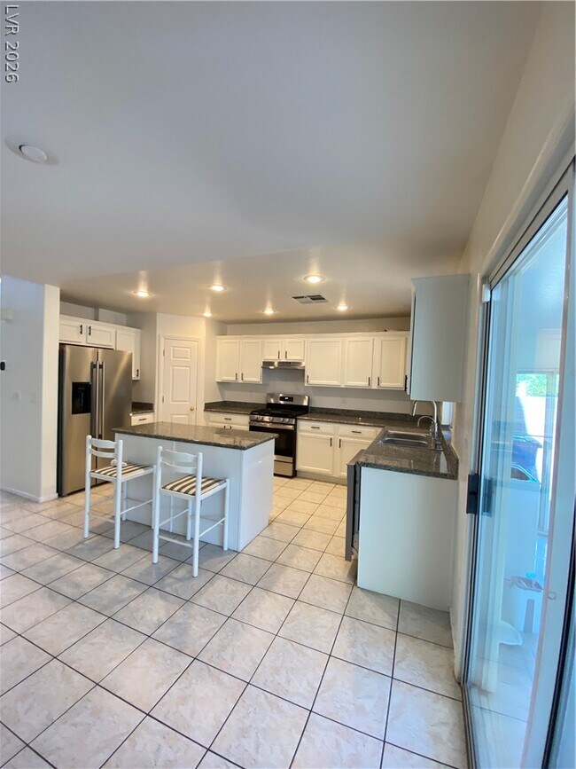 Building Photo - 9766 Gentle Spirit Dr