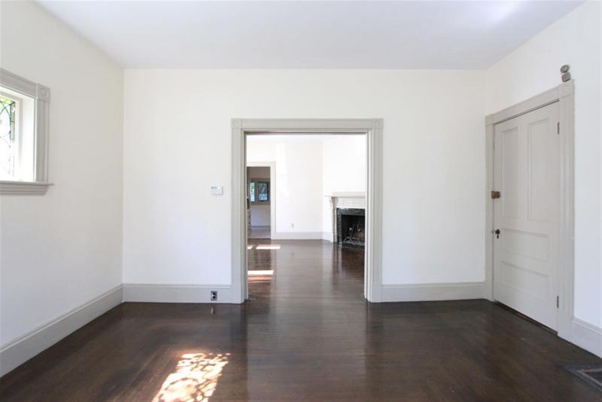 Building Photo - 12 Saginaw Ave