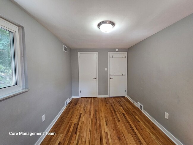 Building Photo - Amazing 3 Bedroom house Located in Lawrenceville!