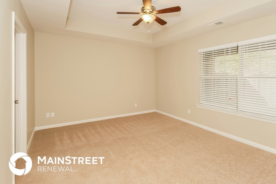 Building Photo - 4252 Fieldstone Way
