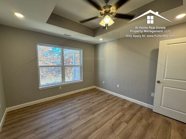 Building Photo - 2610 N Bluff St