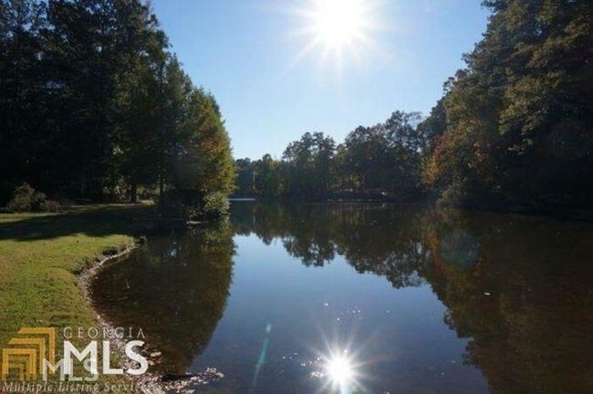Building Photo - 4 bedroom in Tyrone GA 30290