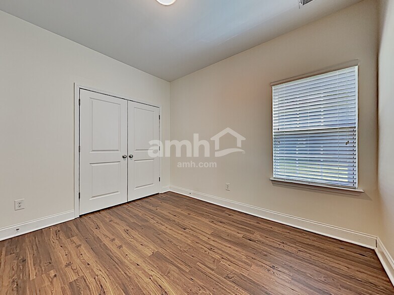 Building Photo - 109 Cooper Dr