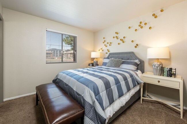 Building Photo - Eight20 Apartments