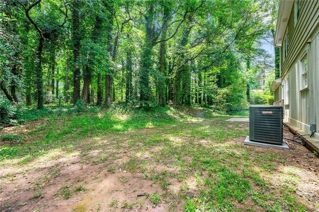 Building Photo - 208 S Rockborough Ct