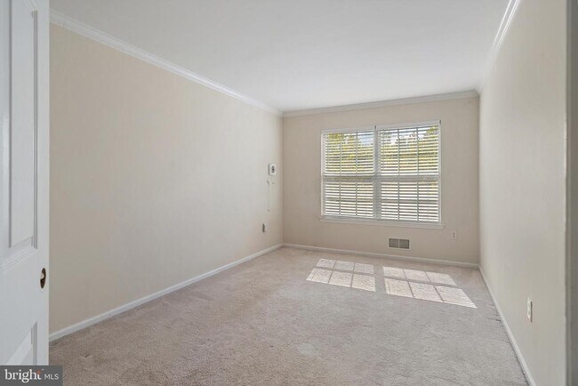 Building Photo - 87 Canal View Dr