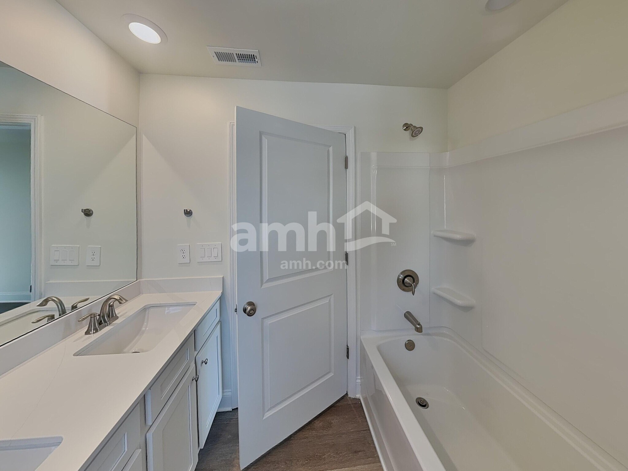 Building Photo - 3504 Shane Hill Rd SW